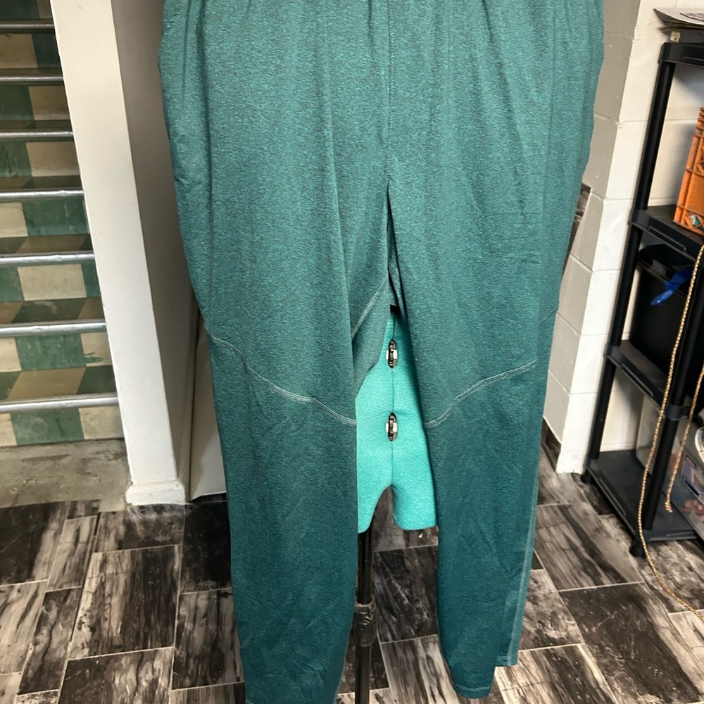 Green Heathered Fitness Jogger Pants Women Size XL EUC